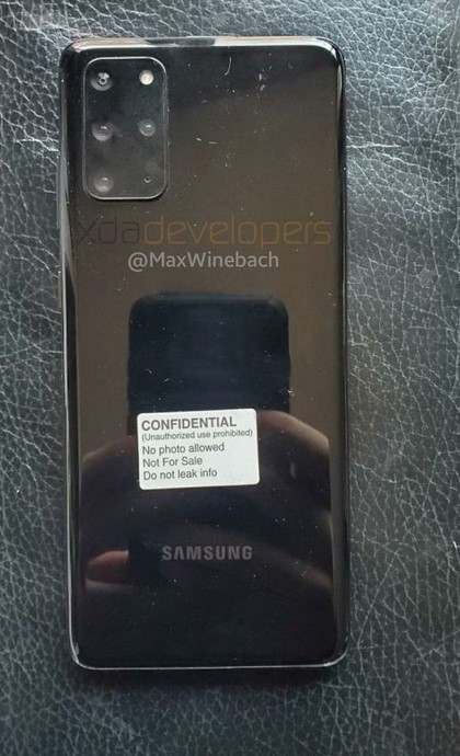 Tampilan belakang Samsung Galaxy S20+ Ultra 5G (xda-developers.com)