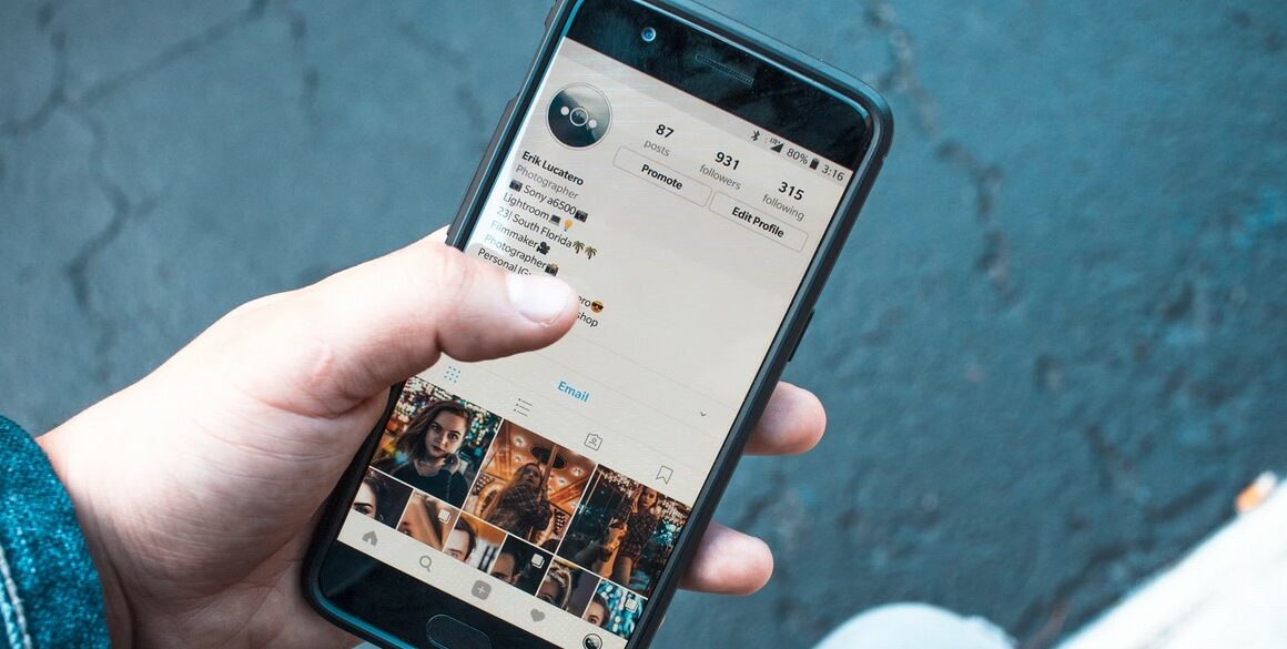 Cara menyimpan semua foto Instagram sekaligus (Unsplash)