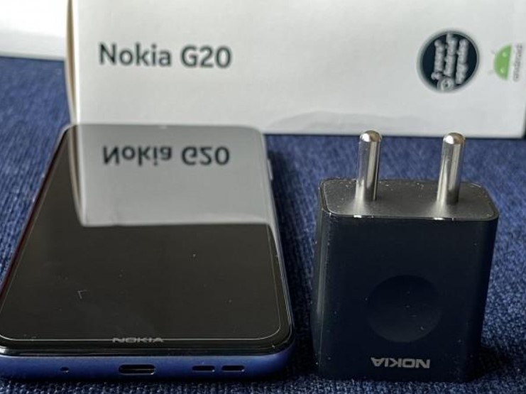 Unboxing Nokia G20 (IBTimes)